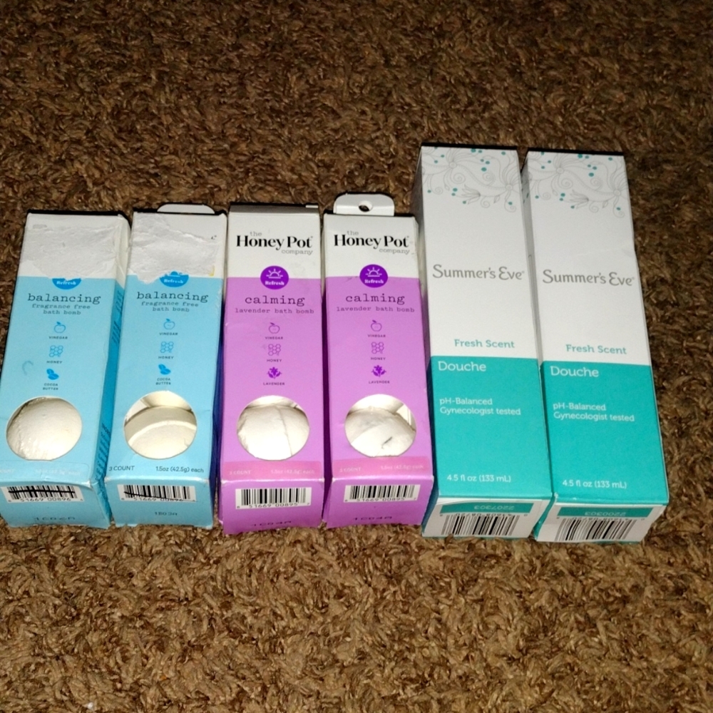 Honey Pot & Summers Eve lot